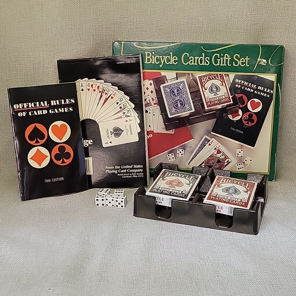 ‎Bicycle Cards Gift Set